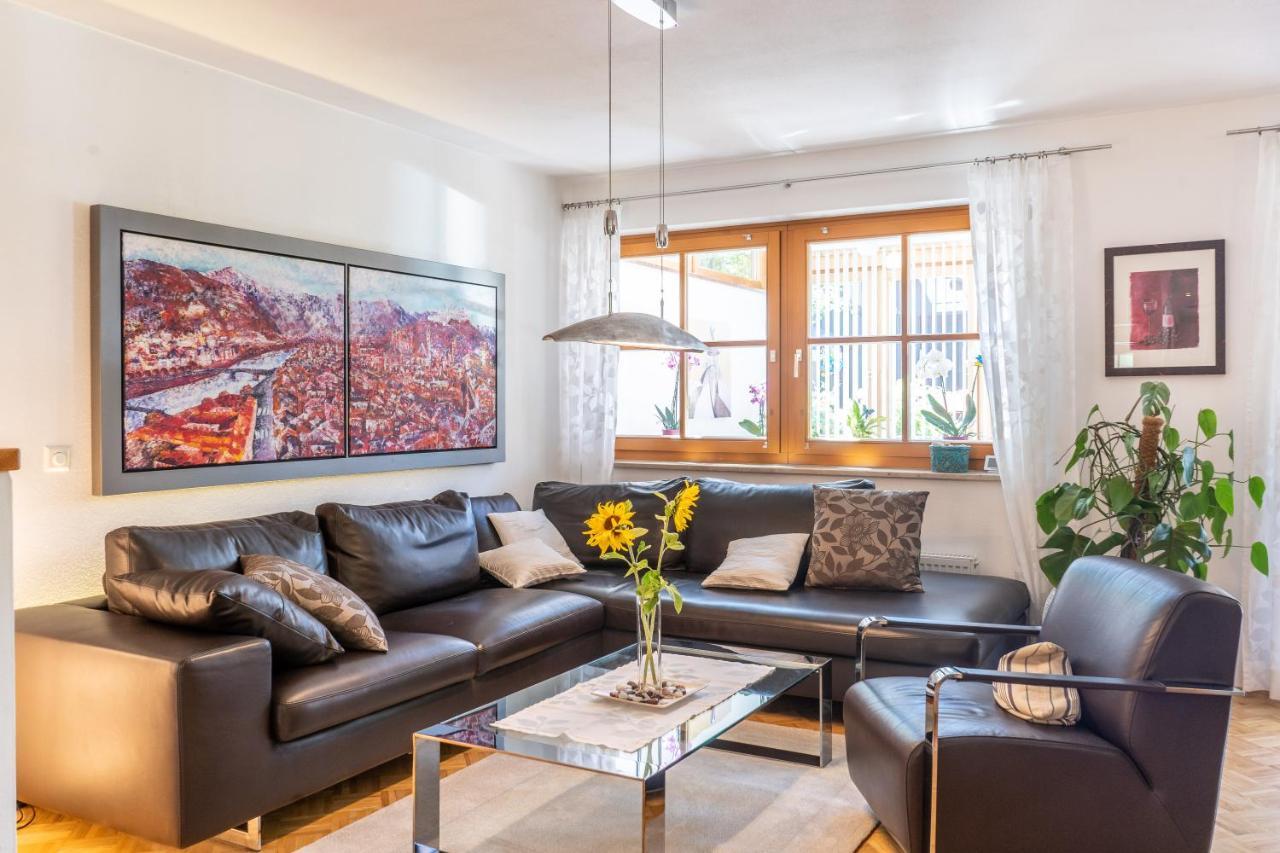 Apartment Salzburg City&Lake Elixhausen Exteriör bild