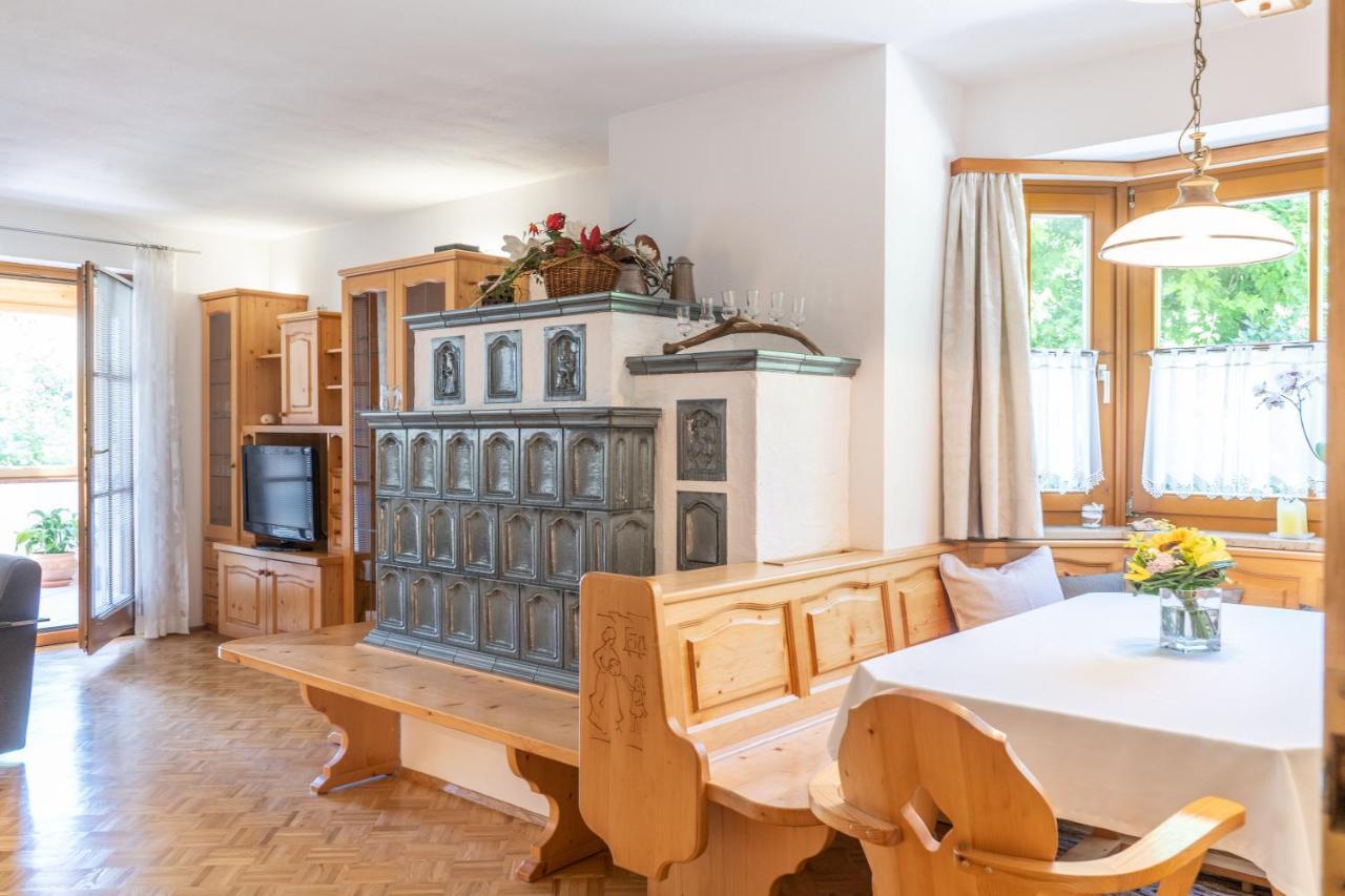 Apartment Salzburg City&Lake Elixhausen Exteriör bild